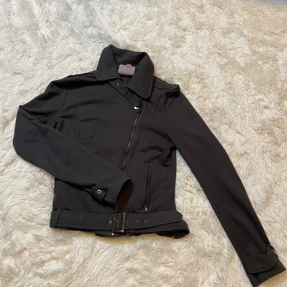 Romeo & Juliet Couture Jackets & Blazers - Romeo and Juliet Couture jacket